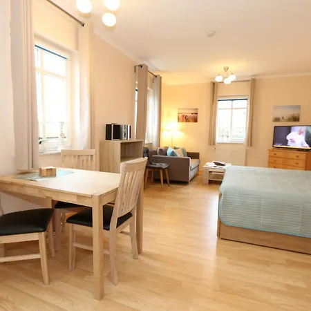 Haus Nicolai Ferienwohnung 08 アパート