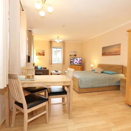 Haus Nicolai Ferienwohnung 08 ガガー